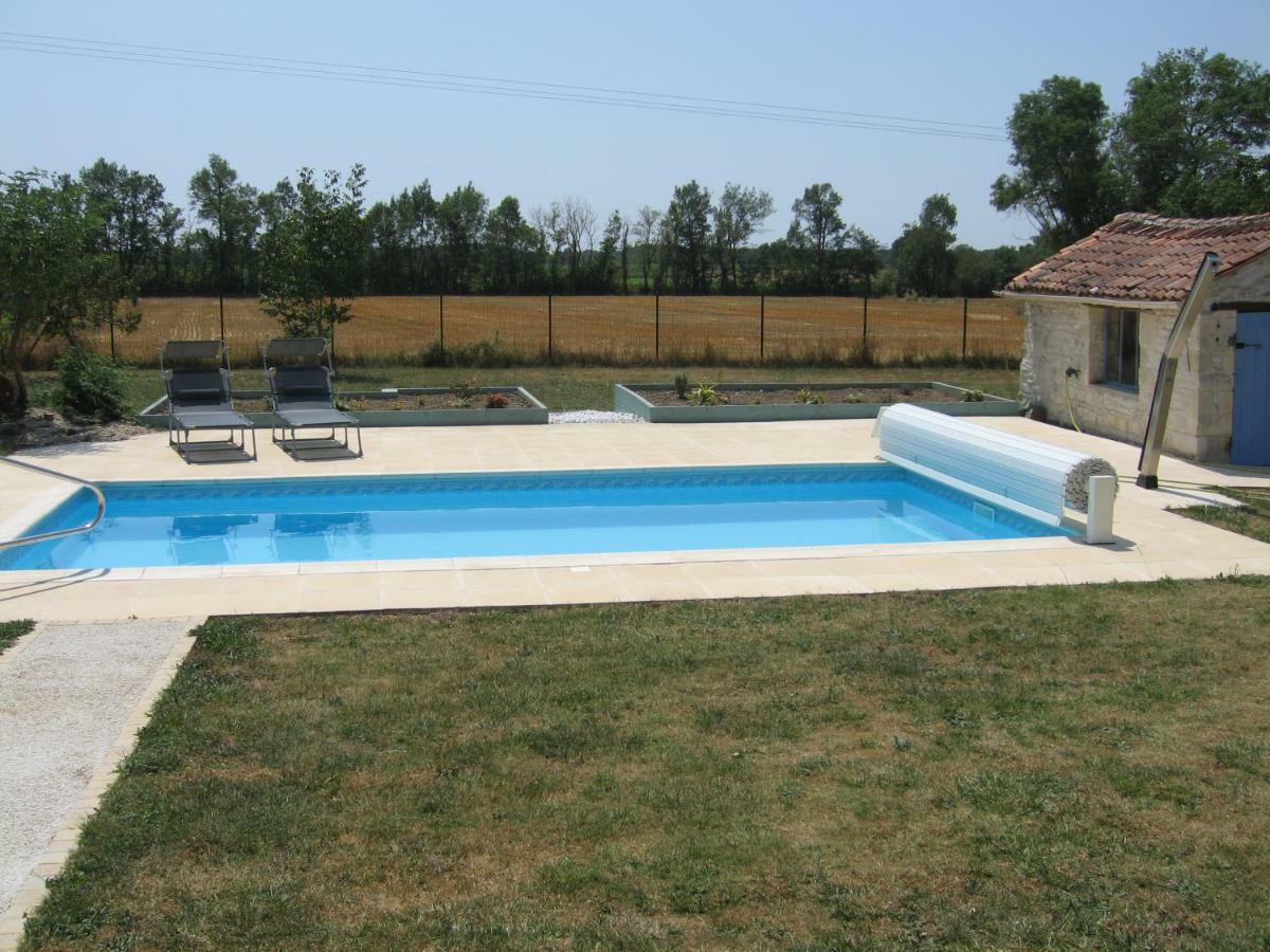 Gite Du Puits - Bréville Exterior foto